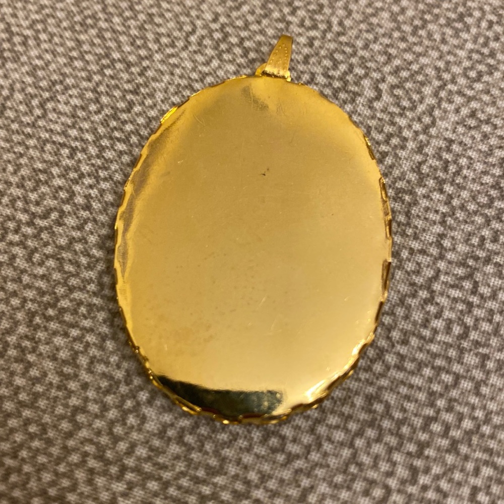 Flower Pendant - Picture 2 of 2